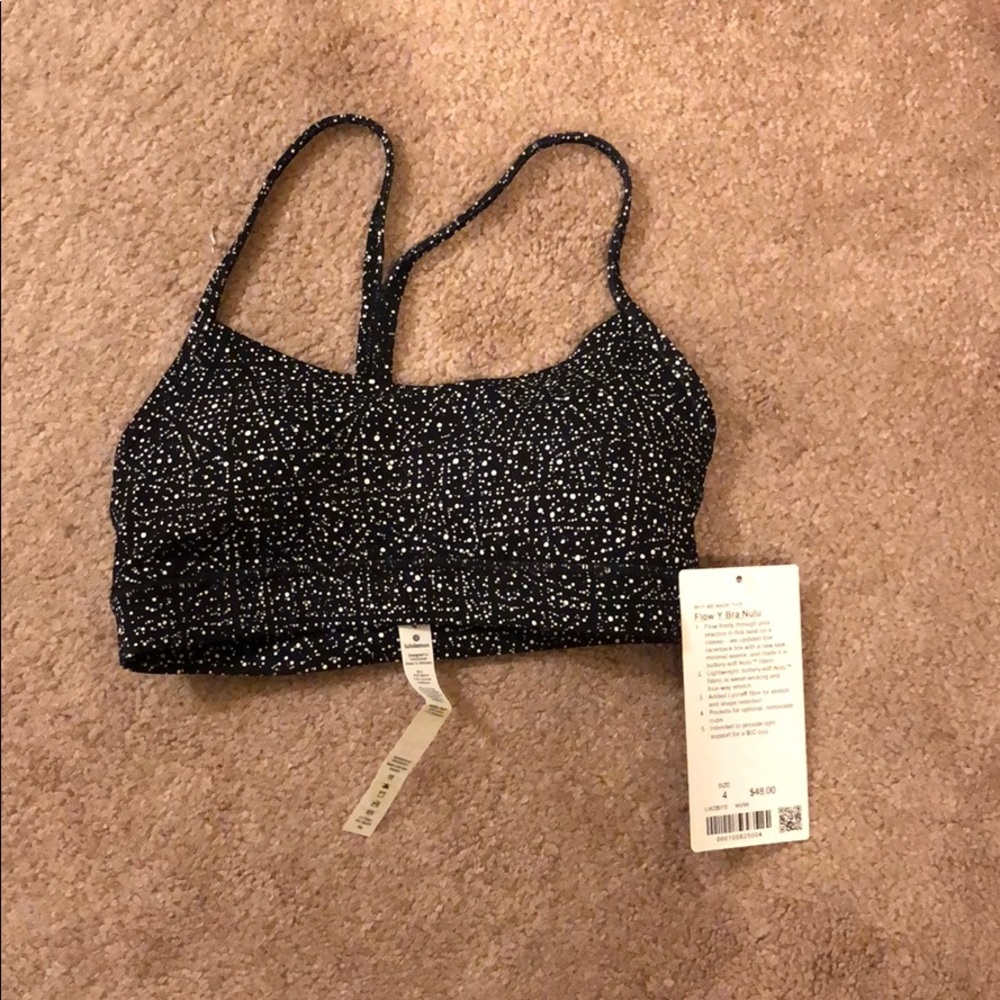 NWT lululemon Flow Y Bra Size 4